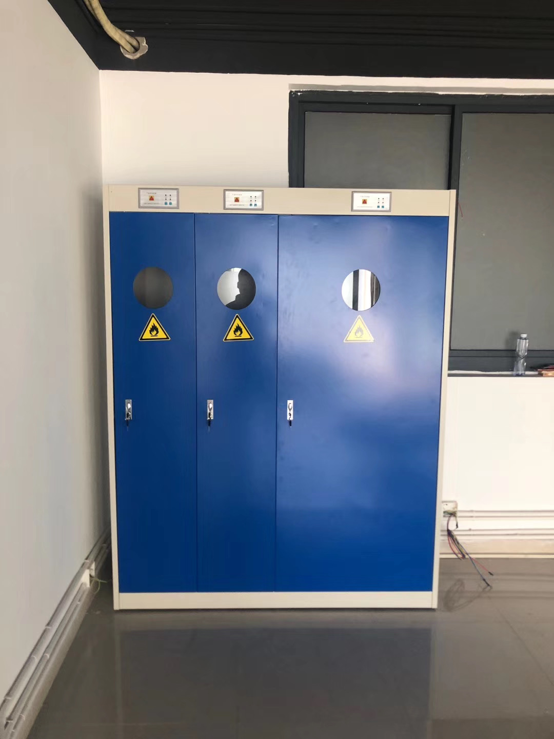 气瓶柜的材质和作用